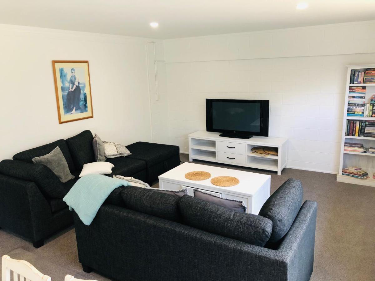 Waikaraka Beach, Spacious & Very Comfortable Whangarei Heads Eksteriør billede